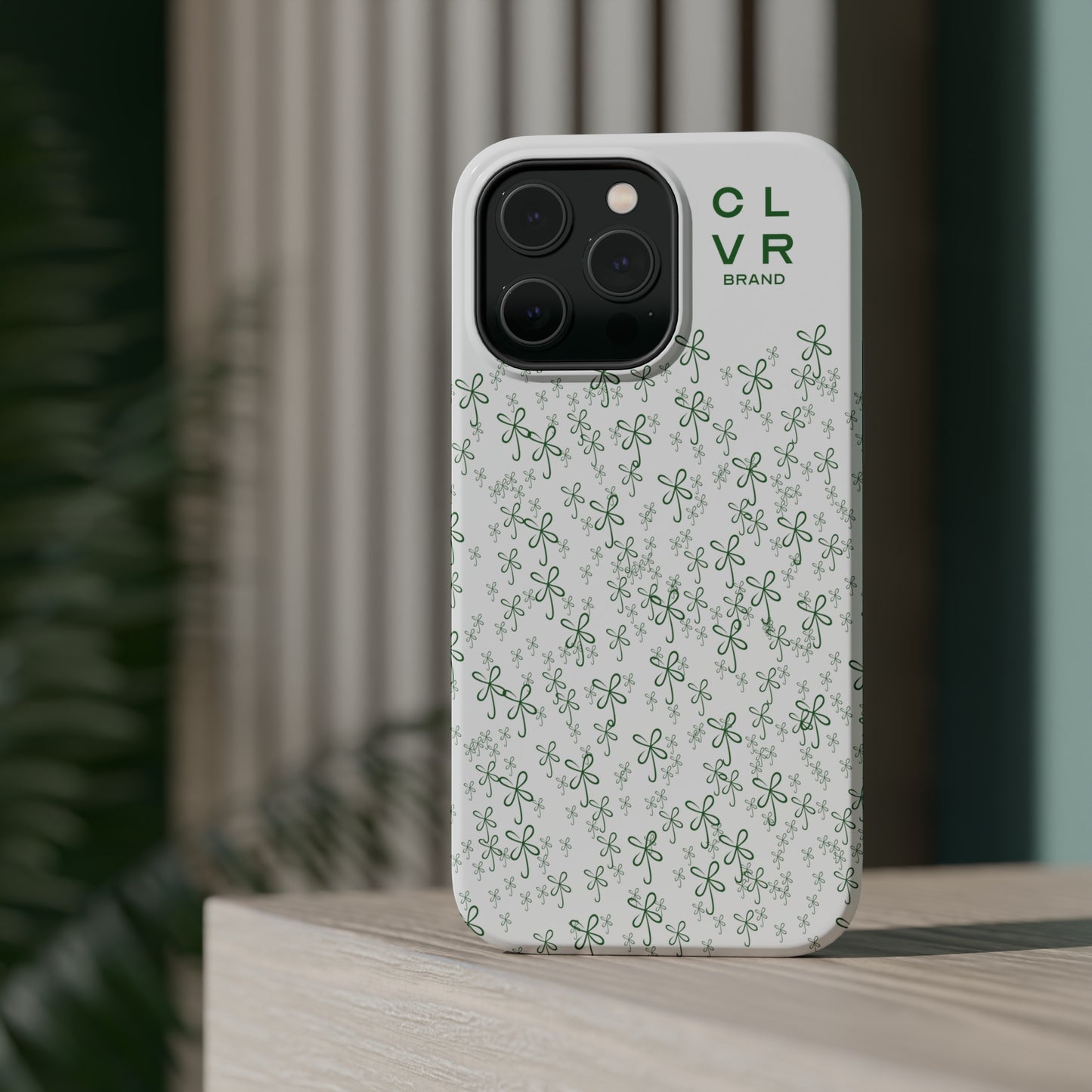 CLVR White+Field of Green MagSafe Case (iPhone 13 & 14 Only)