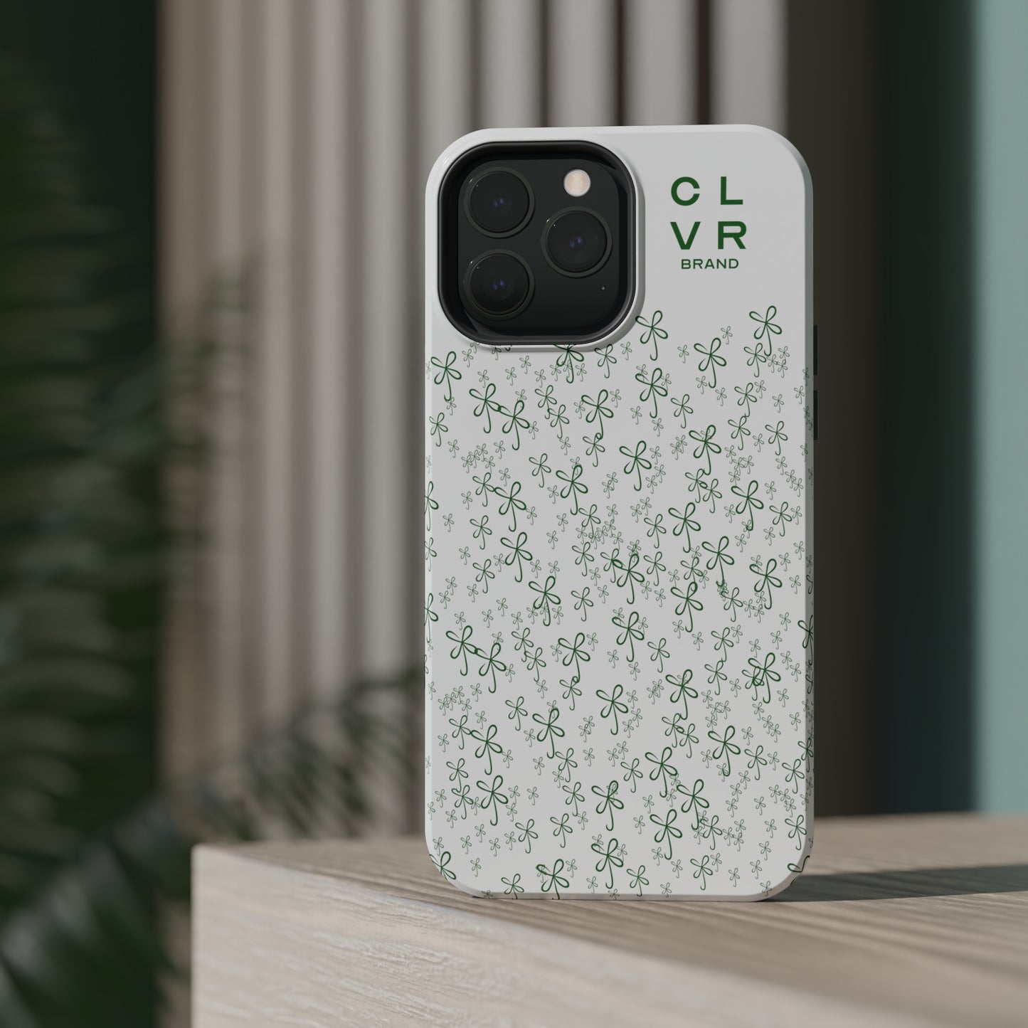 CLVR White+Field of Green MagSafe Case (iPhone 13 & 14 Only)